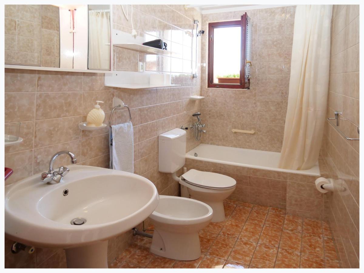 The Peninsula Apartment Primosten Luaran gambar