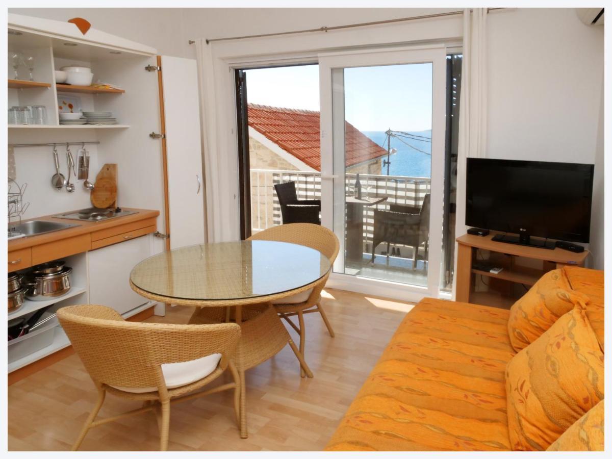 The Peninsula Apartment Primosten Luaran gambar