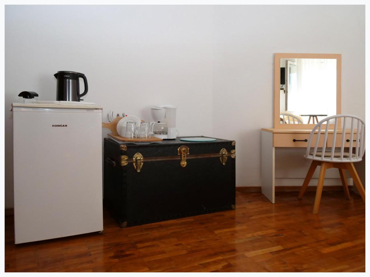 The Peninsula Apartment Primosten Luaran gambar