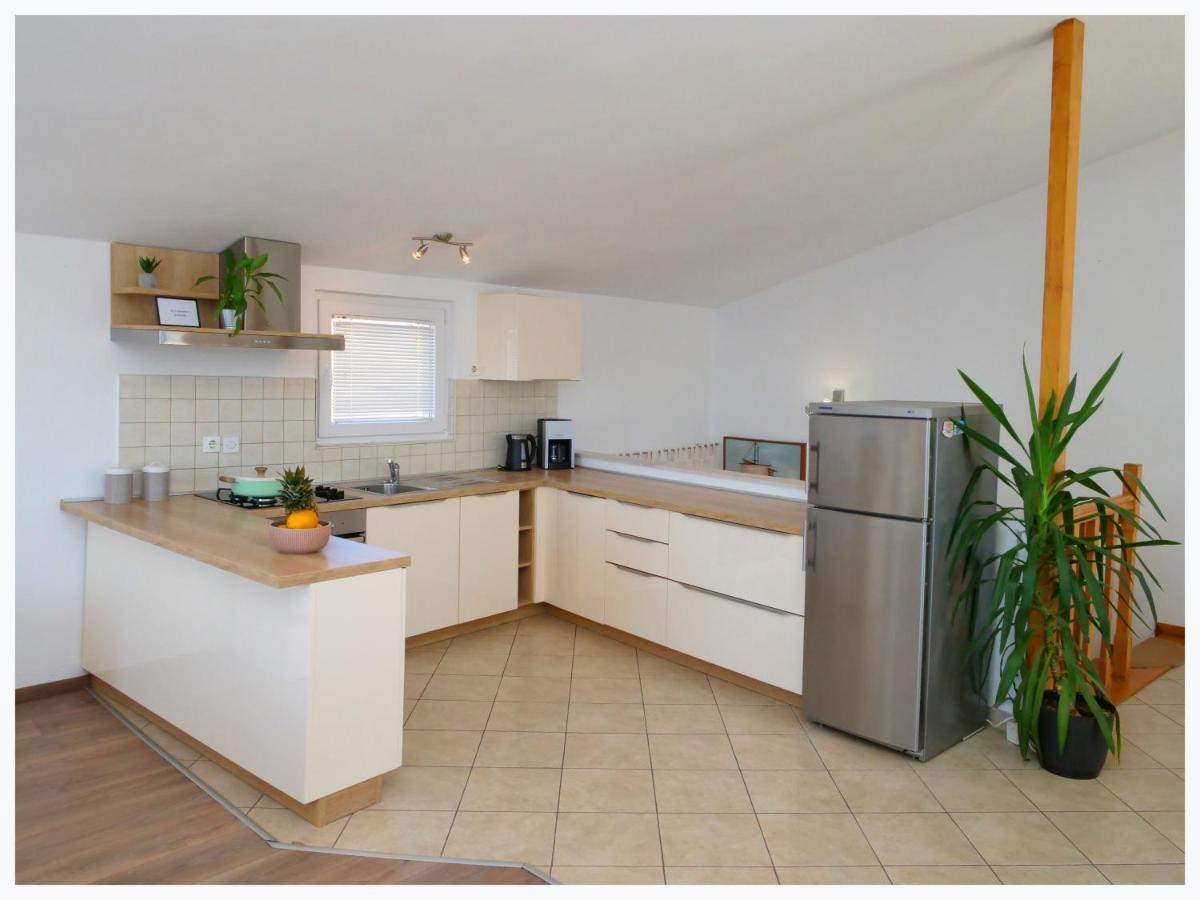 The Peninsula Apartment Primosten Luaran gambar