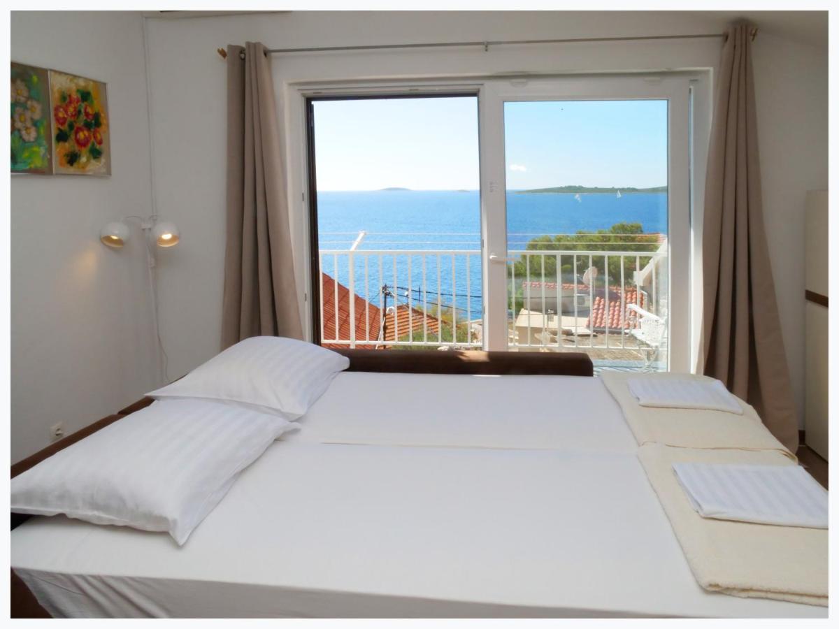 The Peninsula Apartment Primosten Luaran gambar