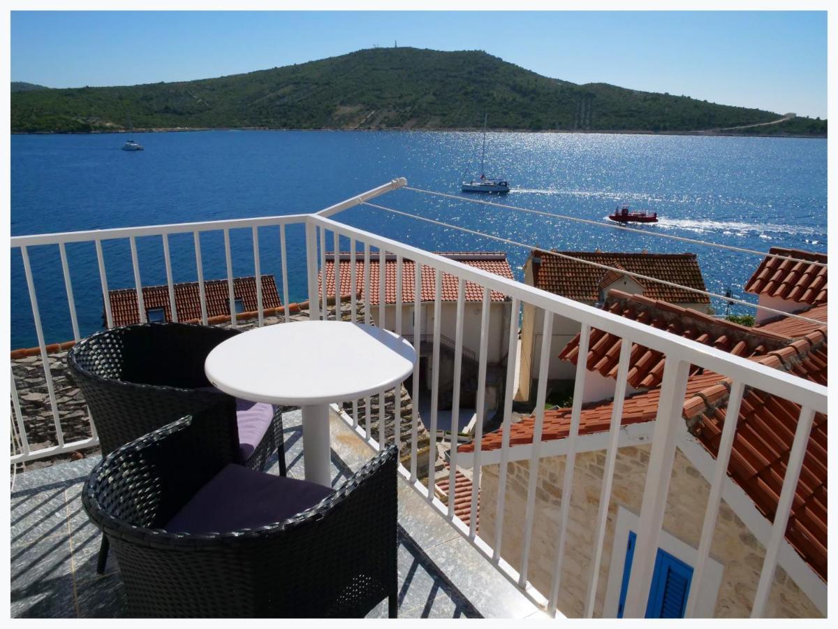 The Peninsula Apartment Primosten Luaran gambar