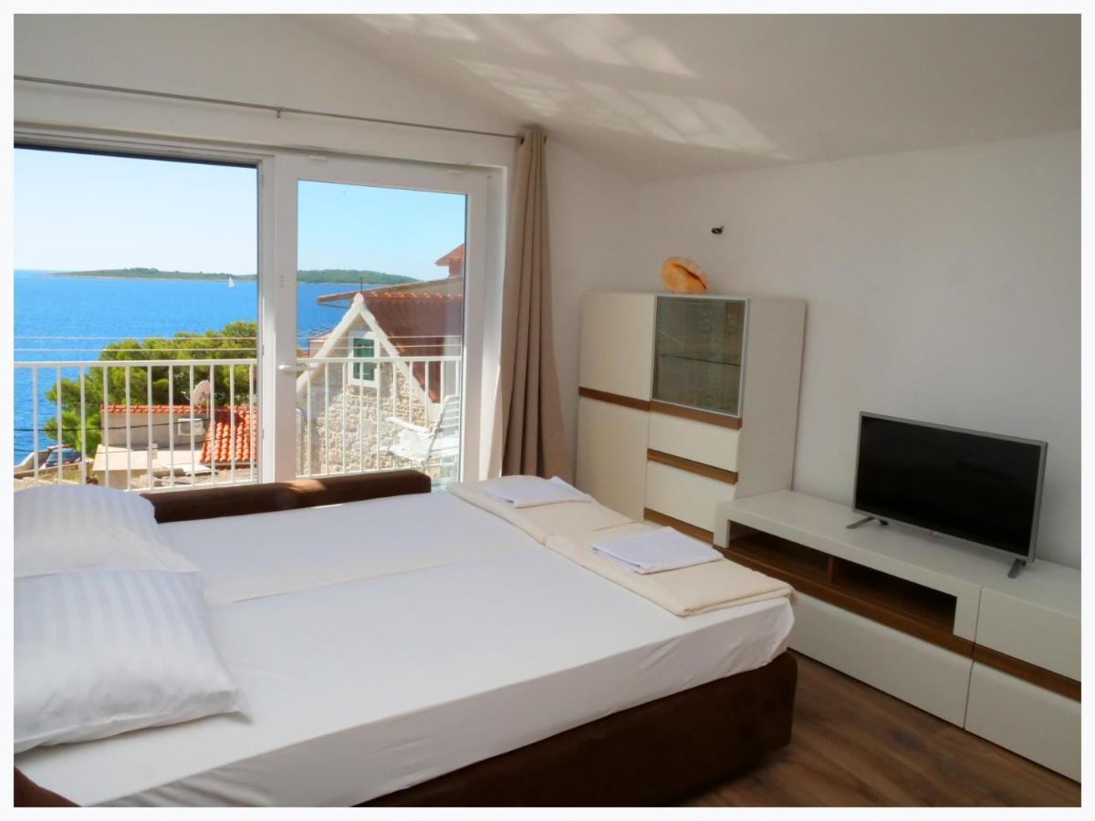 The Peninsula Apartment Primosten Luaran gambar